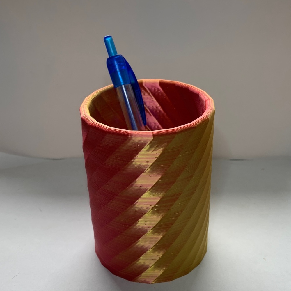 Spiral-Ribbed Modern Pencil Holder Desk Tidy Organizer 3D Printed